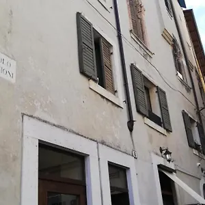 Apartment Il Panorama Di Giulietta, Verona