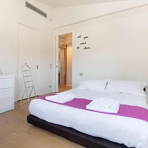 Apartment Stunning Floor Flat In The Heart Of, Verona